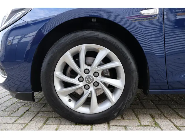 Opel Astra 1.2 Edition 2020 Benzine 18