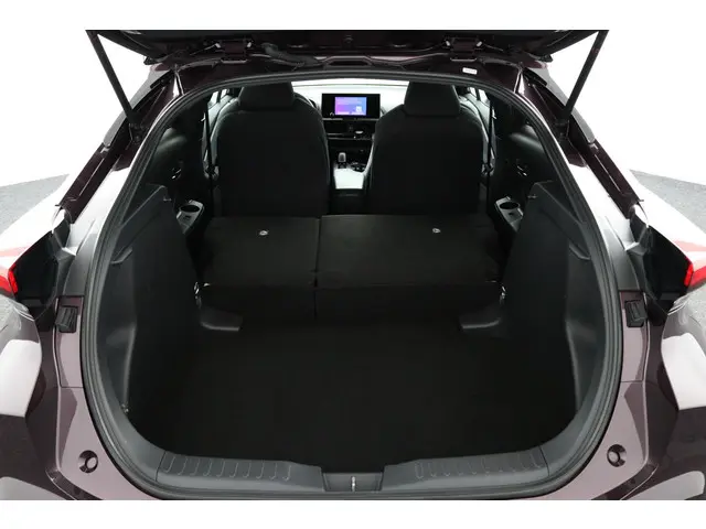 Toyota C-HR 1.8 Hybrid 140 Dynamic 2024 Hybride Benzine 25