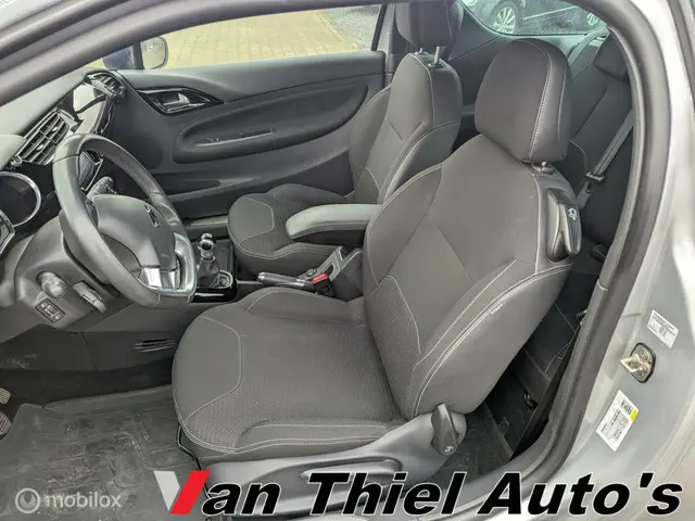 Citroën DS3 1.2 VTi So Chic 2014 Benzine 18