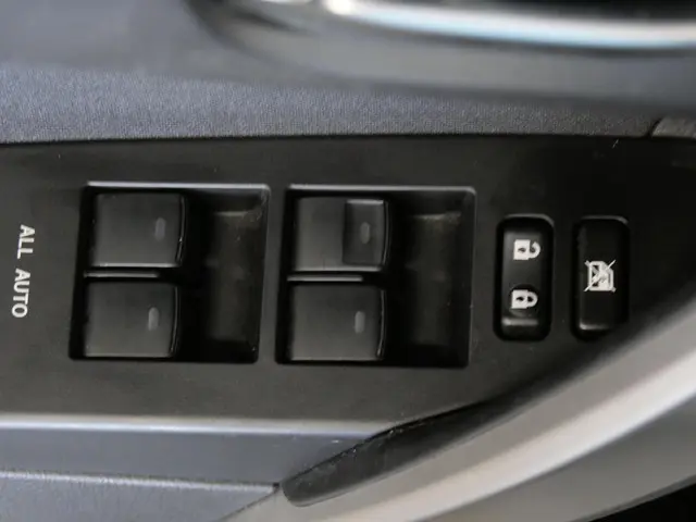 Toyota Auris 1.8 Hybrid Lease Pro 2013 Hybride Benzine 30