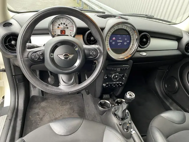 MINI Clubman Mini 1.6 One Final Edition 2014 Benzine 4