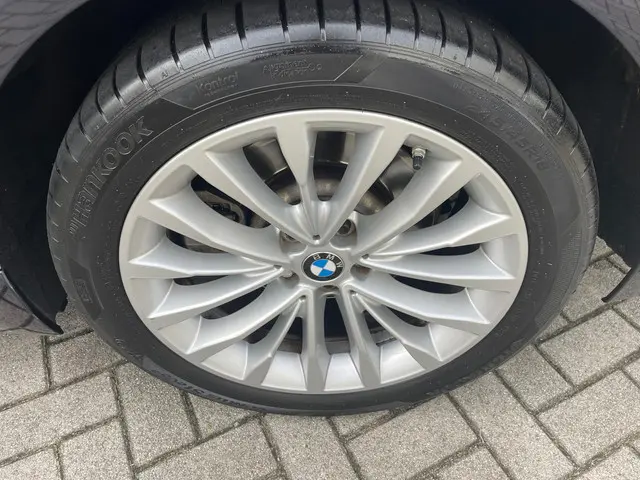 BMW 5 Serie 530i High Executive 2018 Benzine 29