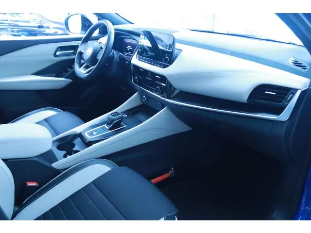 Nissan QASHQAI 1.3 MHEV Xtronic Tekna 2022 Benzine 10