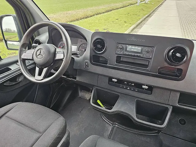 Mercedes-Benz Sprinter 315 2020 Diesel 8