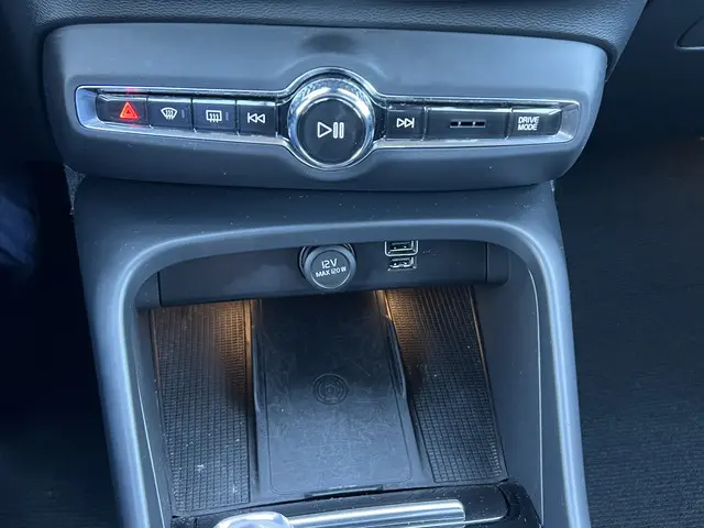 Volvo XC40 2.0 T4 190 pk Inscription 2019 Benzine 29