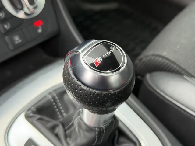 Audi Q3 2.0 TFSI quattro Pro Line S 2013 Benzine 39