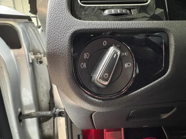 Volkswagen Golf 1.4 TSI Business Edition 2014 Benzine 11