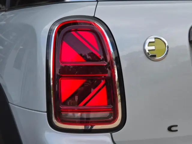 MINI Countryman 2.0 CO.S E ALL4 2021 Hybride Benzine 14