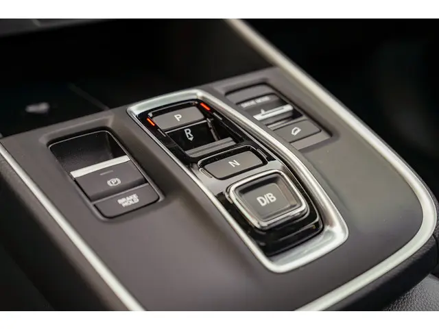 Honda CR-V 2.0i e:HEV LUXURY EDITION 2025 Hybride Benzine 5