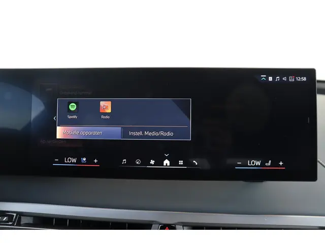 BMW iX xDrive45 2025 Elektrisch 23