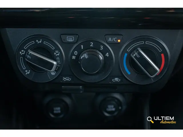 Suzuki Swift 1.2 Select 2018 Benzine 12