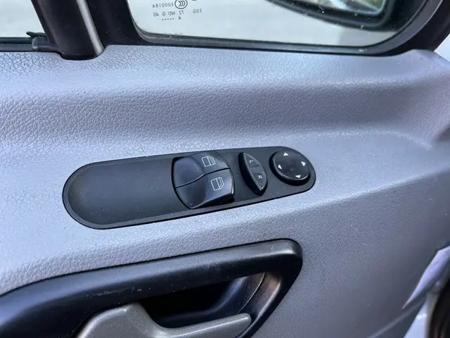 Mercedes-Benz Sprinter 213 CDI LANG 366 AIRCO 2014 Diesel 9