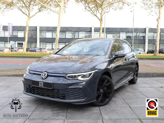 Volkswagen Golf GTE 2022 Hybride Benzine