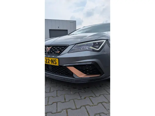SEAT Leon ST 2.0 TSI CUPRA 300 400+PK 2017 Benzine 3