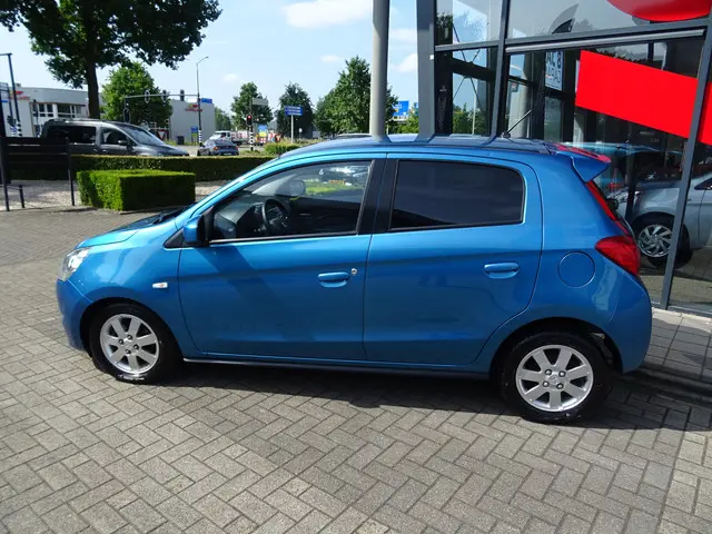 Mitsubishi Space Star 1.0 Bright 2015 Benzine 6