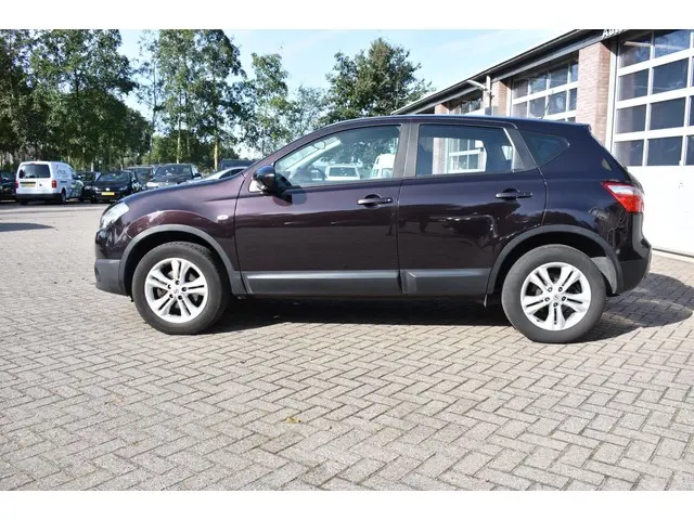 Nissan QASHQAI 1.6 Visia 2013 Benzine 7