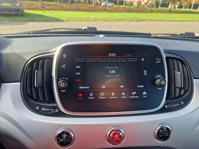 Fiat 500 1.0 Hybrid Hey Google 2021 Benzine 7