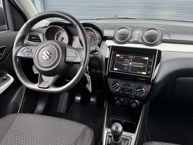 Suzuki Swift 1.2 SELECT 2019 Benzine 8