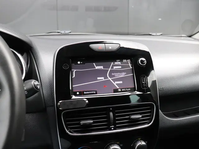 Renault Clio 0.9 TCe Limited 2019 Benzine 8