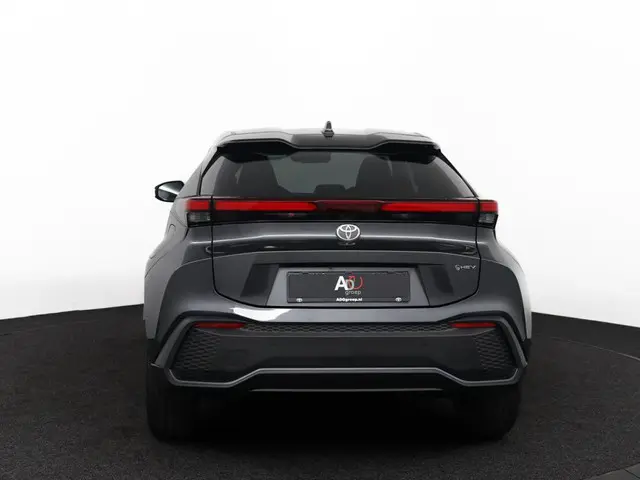 Toyota C-HR 1.8 Hybrid 140 Dynamic 2025 Hybride Benzine 51