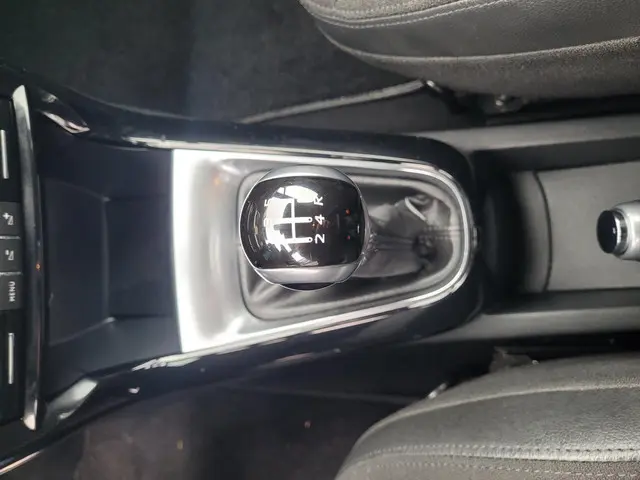 DS DS 3 1.2 PureTech So Chic 2015 Benzine 19