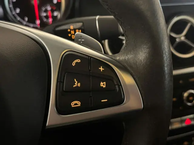 Mercedes-Benz CLA 200 Prestige 2018 Benzine 9