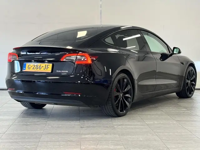 Tesla Model 3 Performance AWD 75 kWh 2019 Elektrisch 2