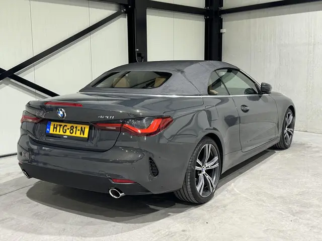BMW 4 Serie Cabrio 420i Individual 2021 Benzine 35