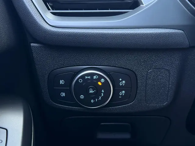 Ford Focus 1.0 EcoBoost ST Line Business 2020 Benzine 23