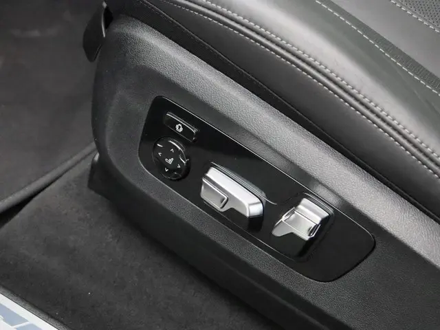 BMW X7 xDrive40i 2025 Benzine 13