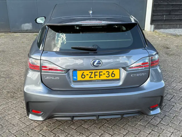 Lexus CT 200h Business Line 2014 Hybride Benzine 7