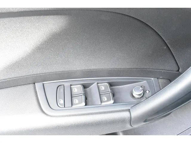 Audi A1 Sportback 1.0 TFSI Active 2018 Benzine 29