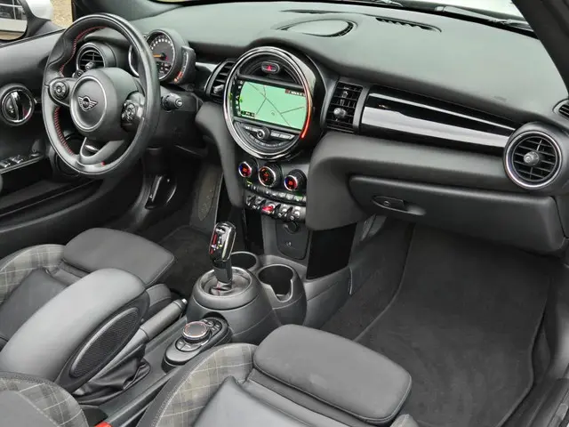 MINI Cooper S Cabrio 2.0 COOPER S Chili 2019 Benzine 6