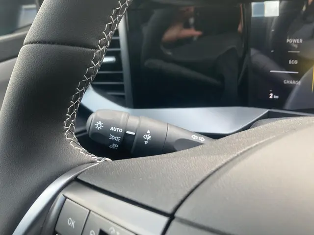 Opel Mokka-e Electric 54 kWh 281pk GSE 2026 Elektrisch 17