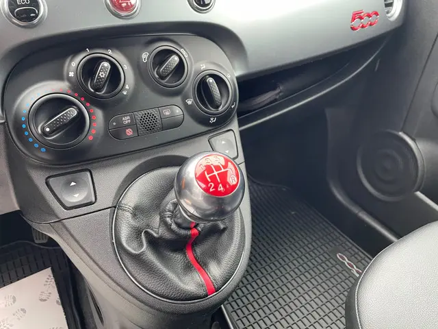 Fiat 500 S 0.9 TwinAir Lounge 2013 Benzine 17