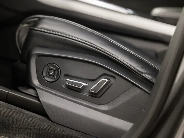 Audi Q7 50 TDI quattro S-Line Sport 2019 Diesel 16