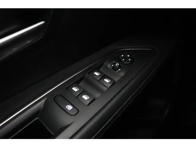 Peugeot 3008 1.2 PureTech Allure 2019 Benzine 17