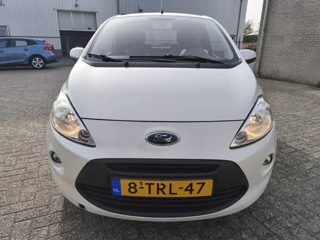 Ford Ka 1.2 Titanium X 2014 Benzine 6