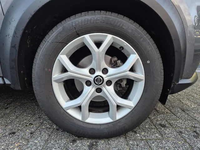 Nissan Juke 1.0 DIG-T N-Connecta 2022 Benzine 26