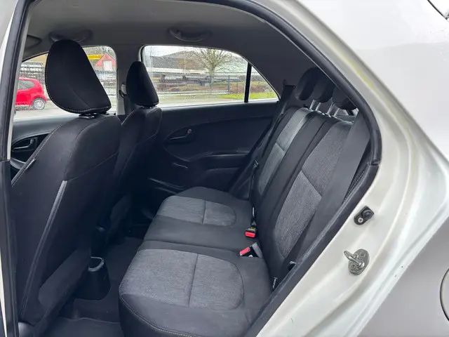 Kia Picanto 1.0 CVVT ComfortLine | Airco | 2015 Benzine 7