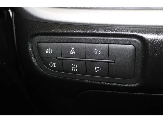 Fiat Tipo 1.4 16V Lounge 2016 Benzine 21