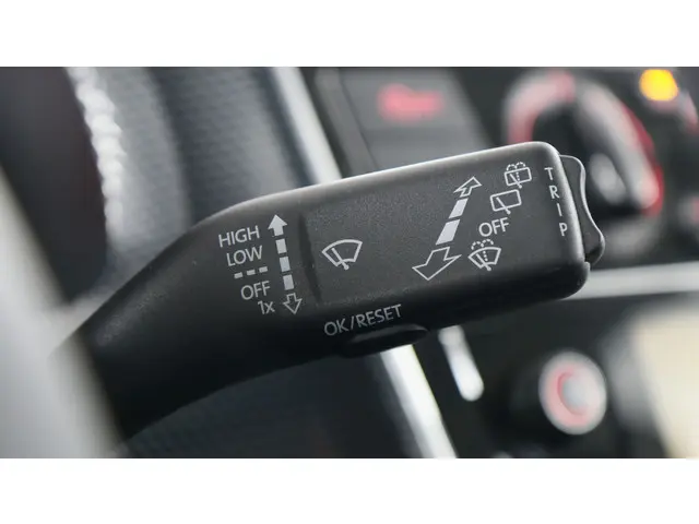 Volkswagen up! 1.0 65pk 2024 Benzine 23