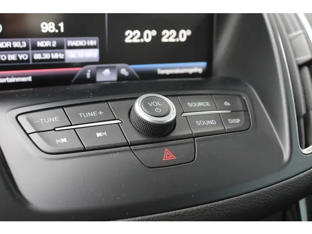 Ford C-MAX 1.5 Titanium 2015 Benzine 28