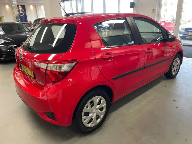 Toyota Yaris 1.5 Hybrid Design 2018 Hybride Benzine 5