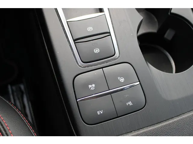 Ford Kuga 2.5 PHEV ST-Line X 2023 Hybride Benzine 10