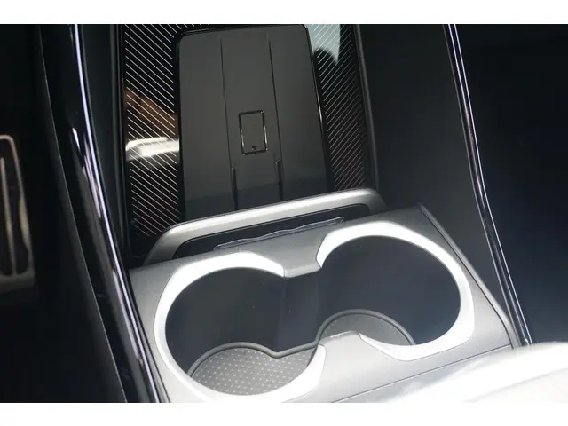 BMW iX2 eDrive20 2025 Elektrisch 16