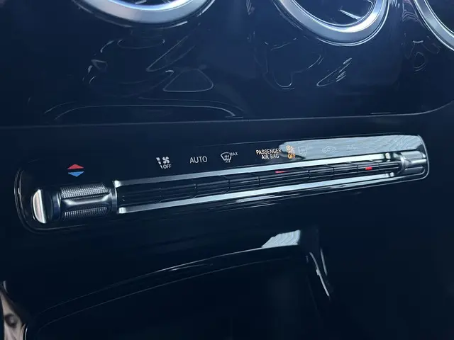 Mercedes-Benz A-Klasse 160 Advantage 2019 Benzine 13