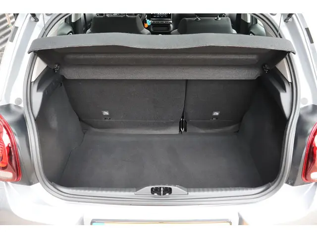Citroën C3 1.2 PureTech C-Series 2022 Benzine 12