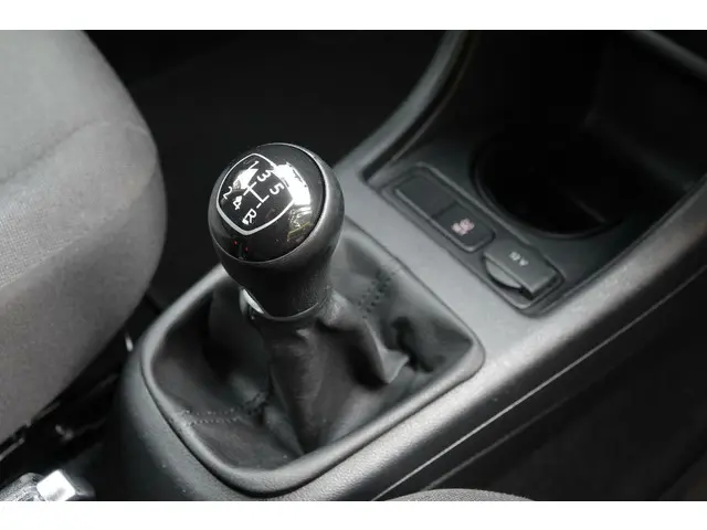 Volkswagen up! 1.0 BMT high up! 2017 Benzine 8