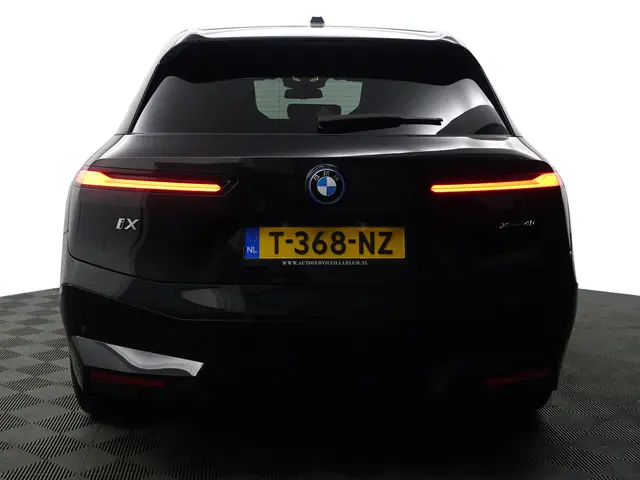 BMW iX xDrive40 M Sport Plus 77 kWh- 2023 Elektrisch 34